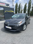 Toyota Prius - 2016, 1.8 гибрид