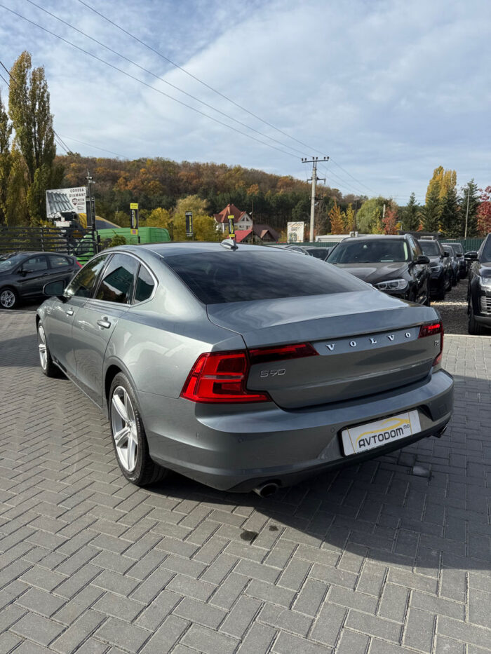 Volvo S90 – 2016, 2.0 L Benzină