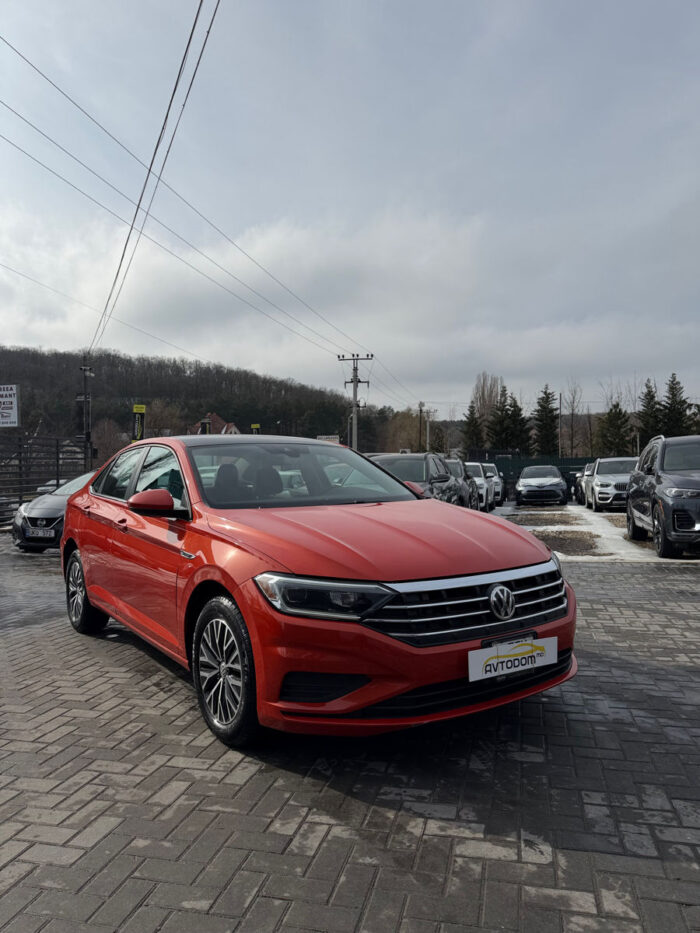 Volkswagen Jetta – 2018, 1.4 L Benzină
