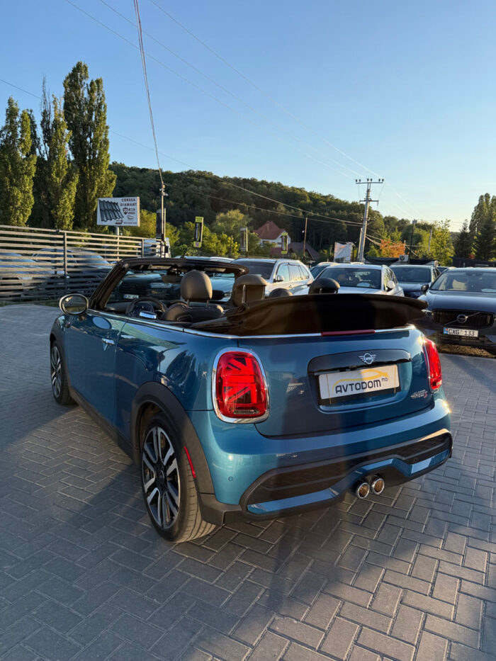 Mini Cooper S – 2023, 2.0 L Benzină