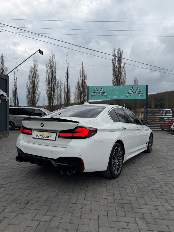 BMW 5 Series – 2017, 2.0 L Plug-in Hybrid (benzină)