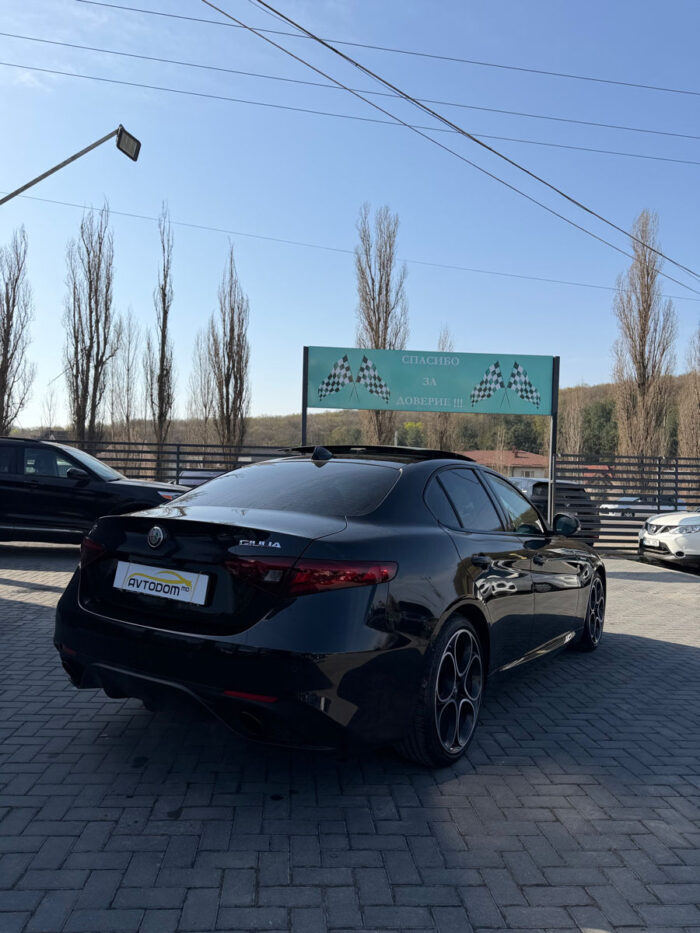 Alfa Romeo Giulia – 2022, 2.0 L Benzină