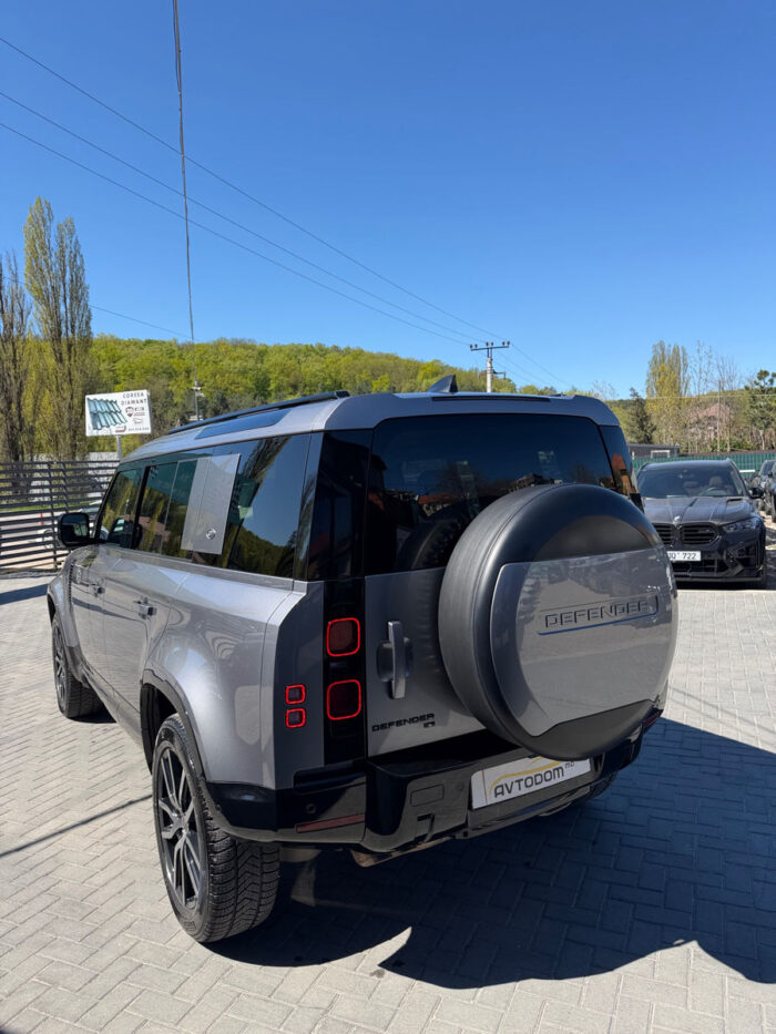 Land Rover Defender – 2020, 2.0 L Diesel