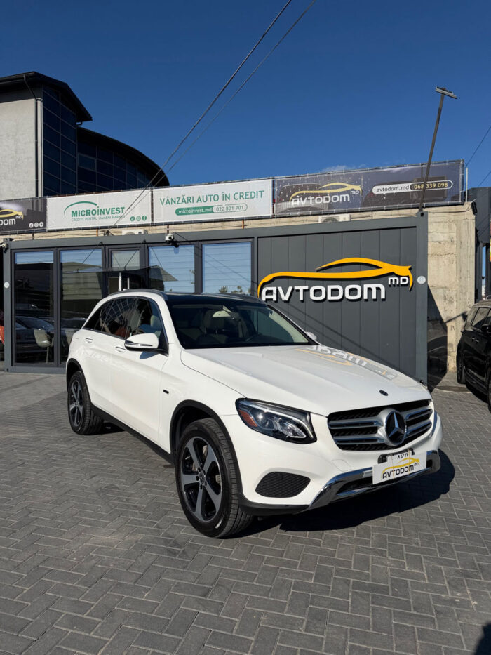 Mercedes GLC – 2019, 2.0 L Plug-in Hybrid (benzină)