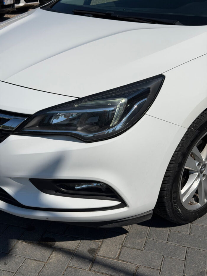 Opel Astra – 2017, 1.0 L Benzină