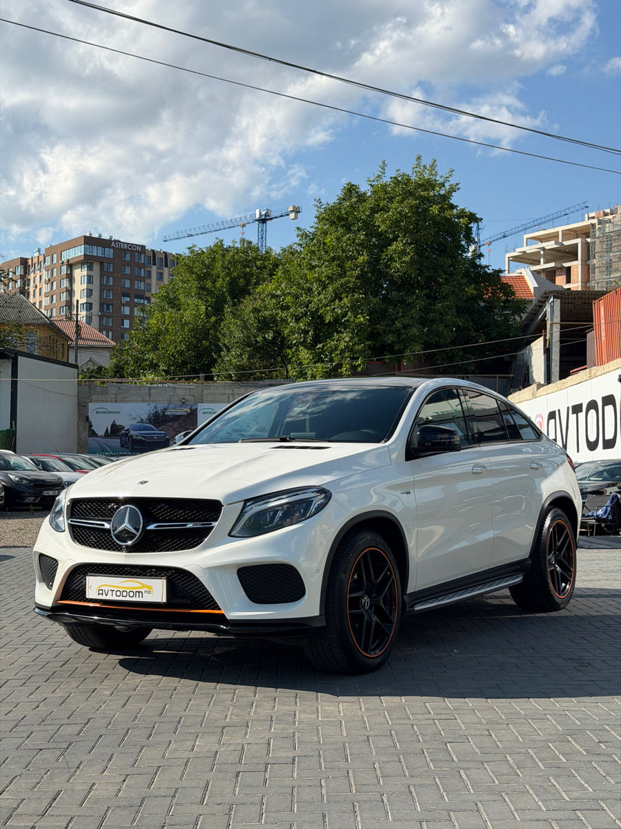 0 Mercedes GLE Coupe - 2018, 3.0 l benzină - Image 1