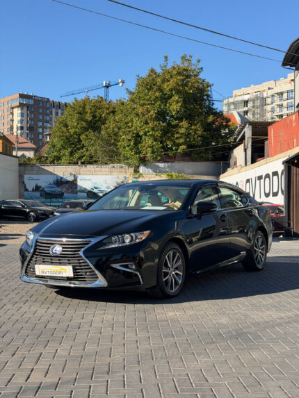 Lexus ES Series - 2016, 2.5 l hybrid